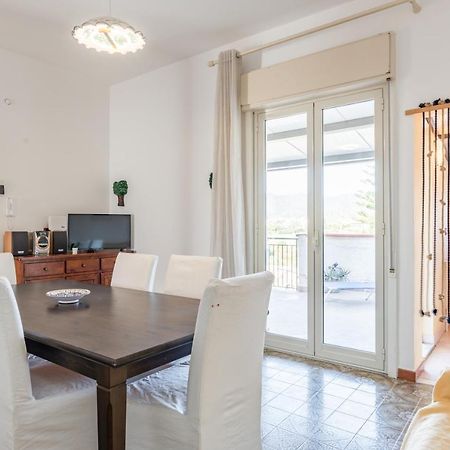 Giardini Naxos Apartment With Terrace Near The Sea Экстерьер фото